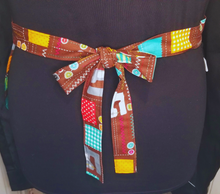 Load image into Gallery viewer, Apron Sewing Fun 1/2 double
